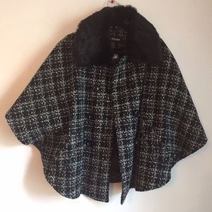 Coat, Dry Clean Only, Removable Collar, Never worn